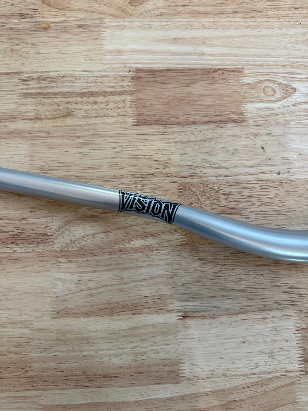 vision moto v1 hlf black hlf silver bars